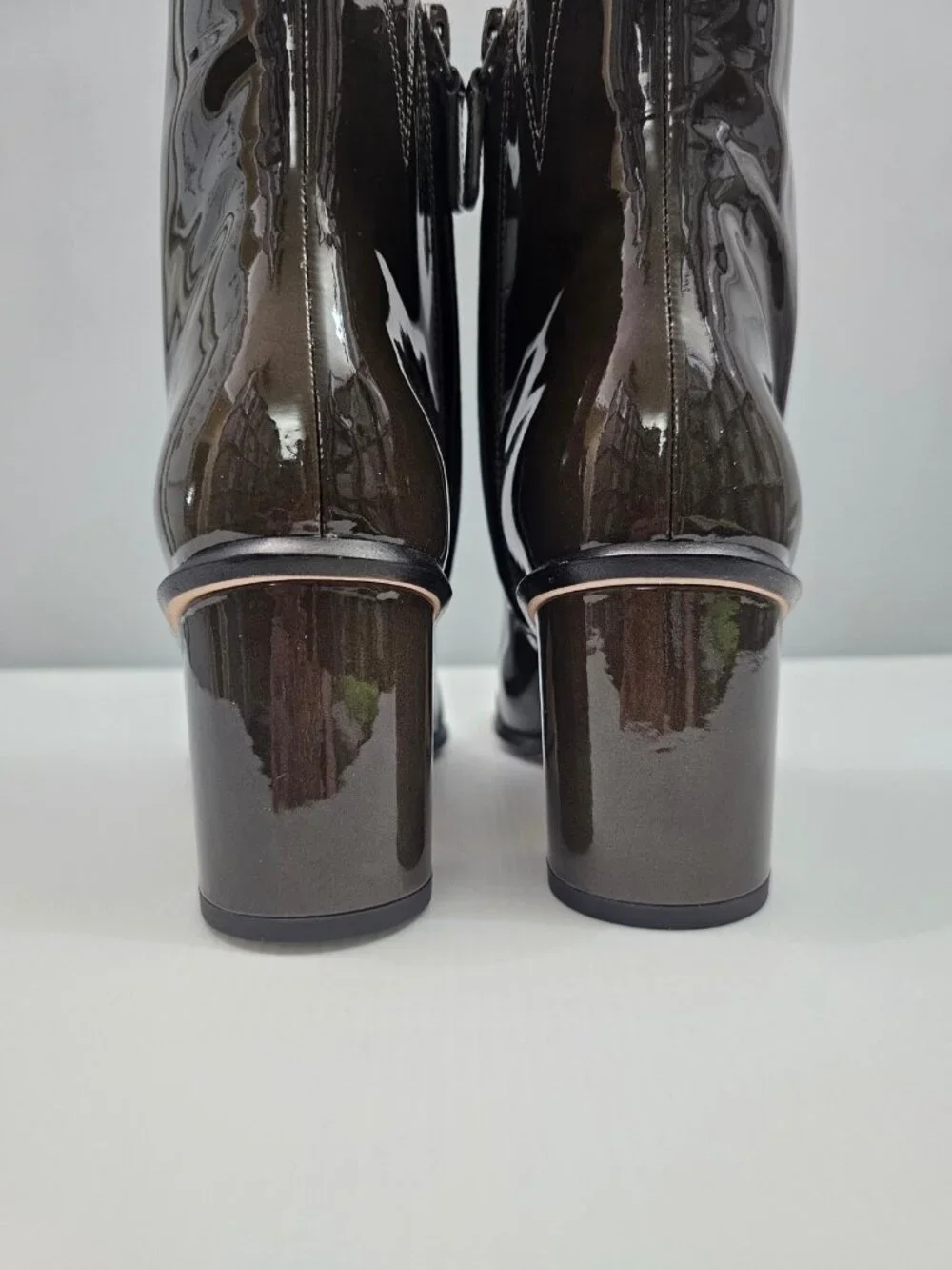 Tory Burch Brooke Ankle Boot Womens 7 Dark Moss Green Patent Leather Block Heel